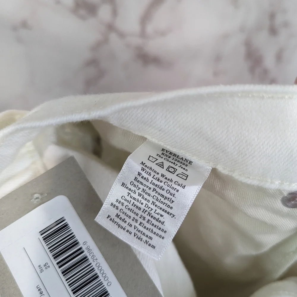 Everlane Jean The Cheeky Straight High Rise White Bone Ankle Crop Zip Denim